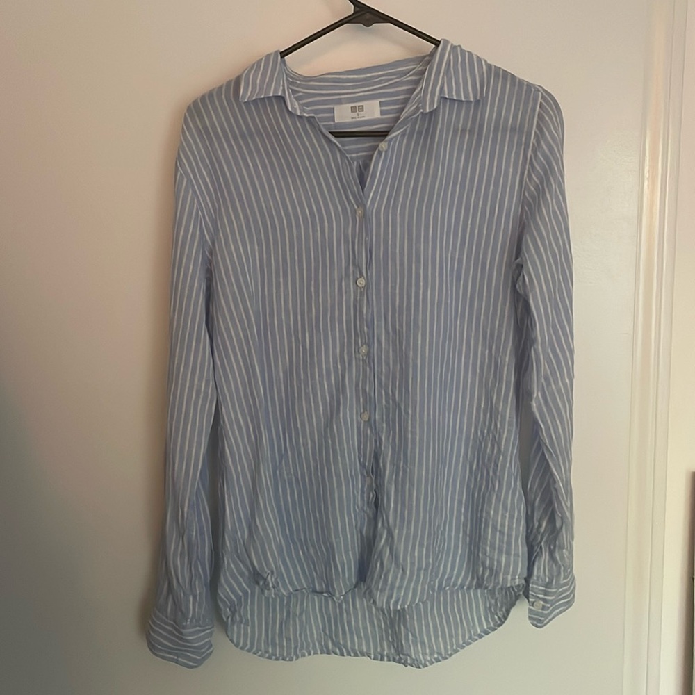 Uniqlo blue and white striped linen shirt